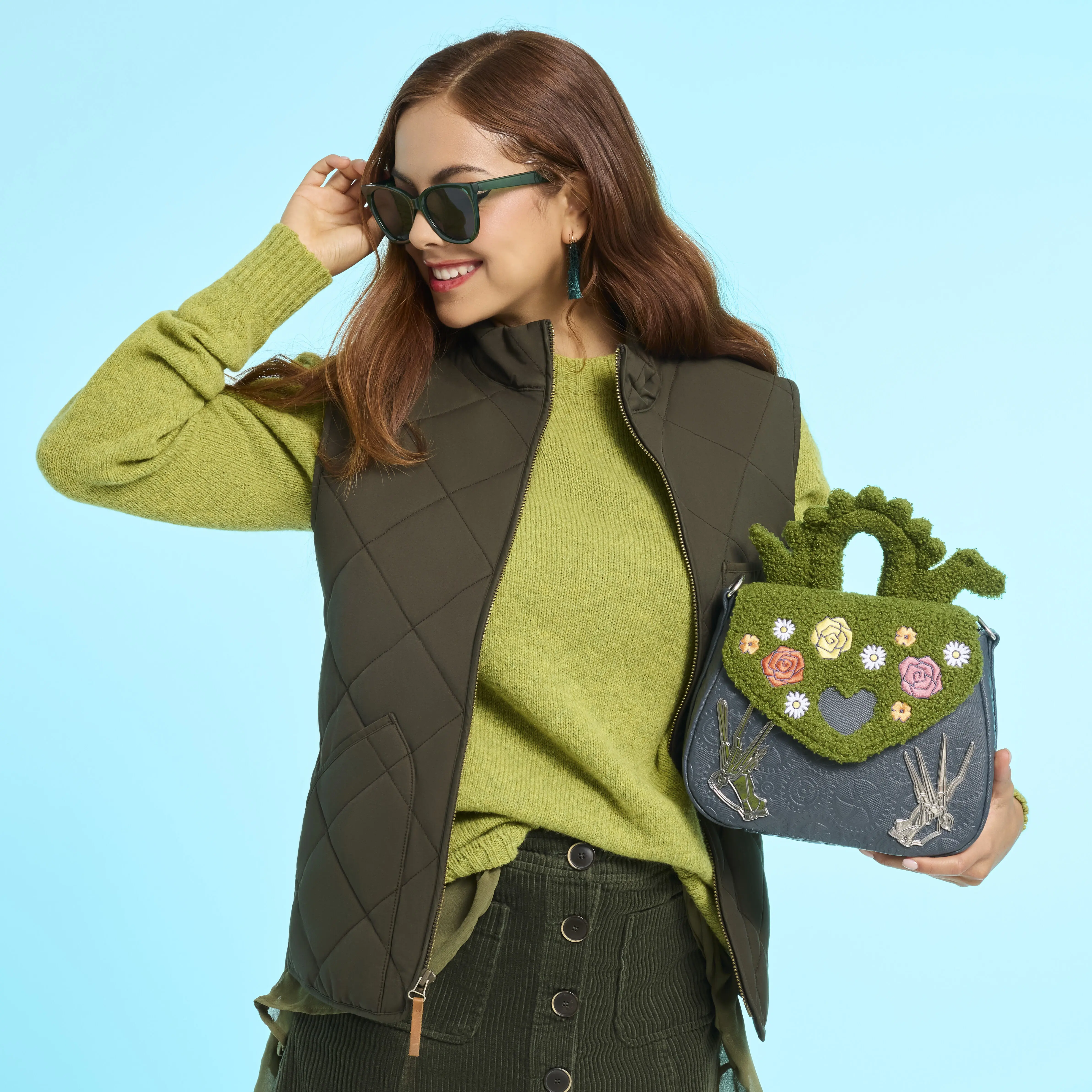 Edward Scissorhands Sherpa Crossbody Bag - Image 3