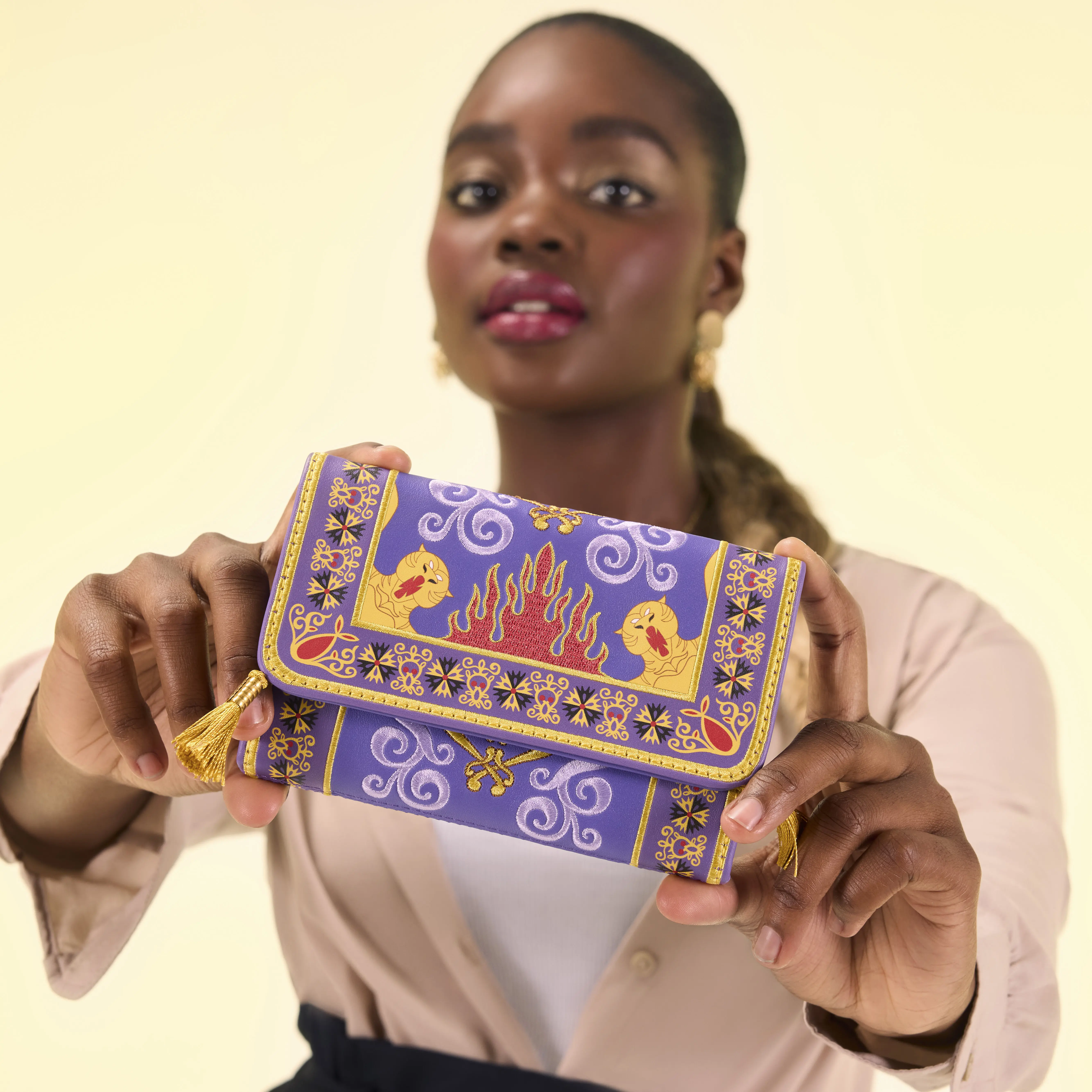 Aladdin Exclusive Magic Carpet Wallet - Image 2