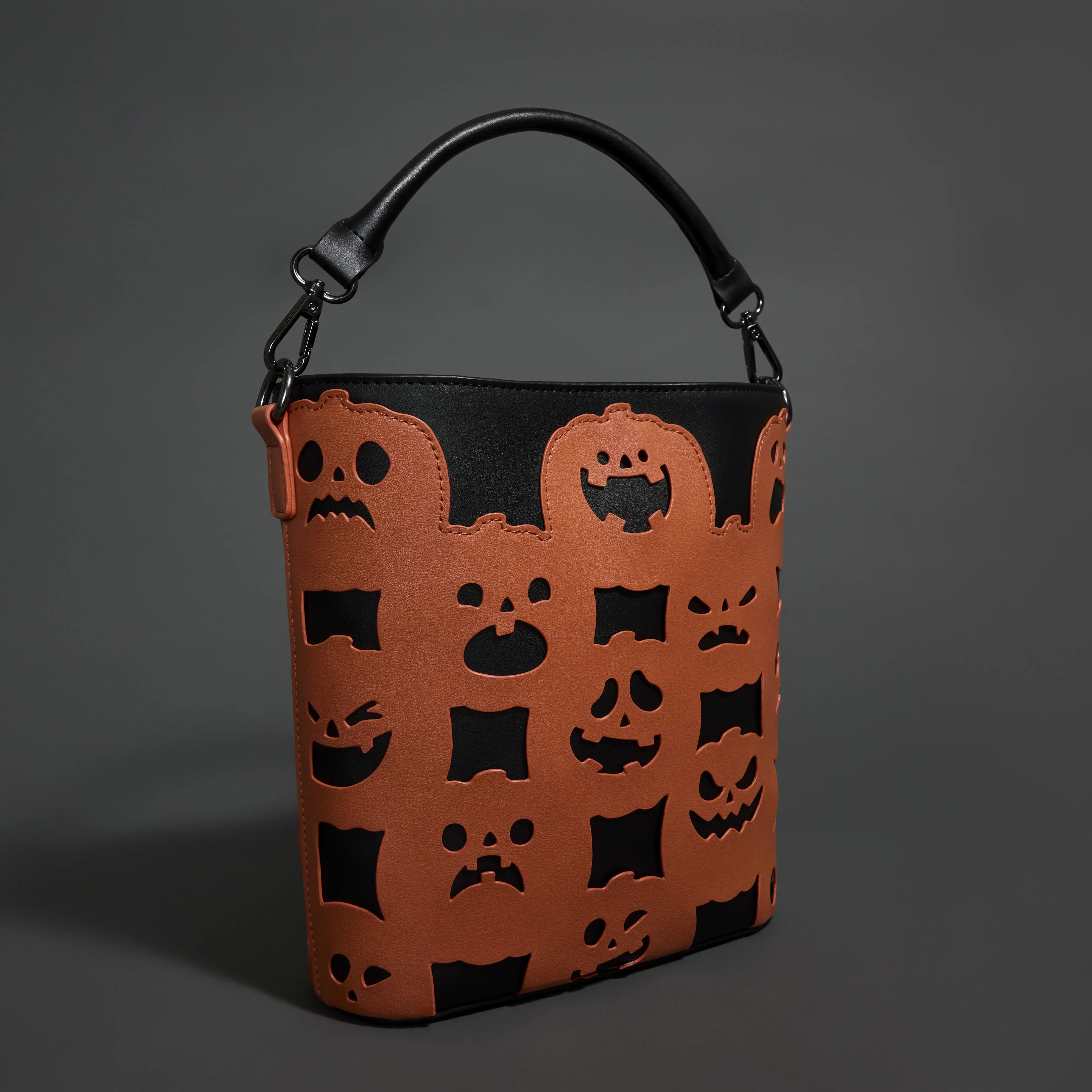 Loungefly Jack-o'-Lantern Glow Crossbody Bag - Image 3